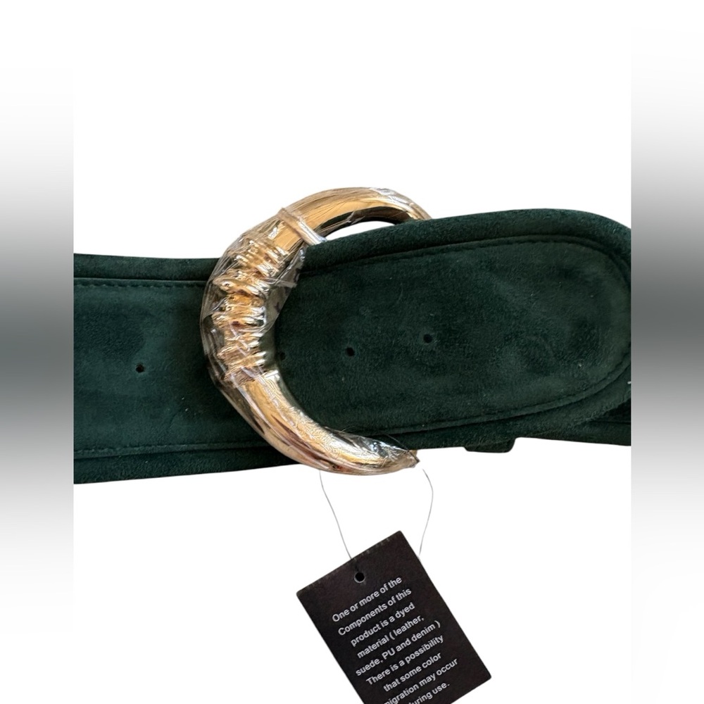 Elegant Green Belt with Gold Buckle - Size XS - Picture 6 of 8